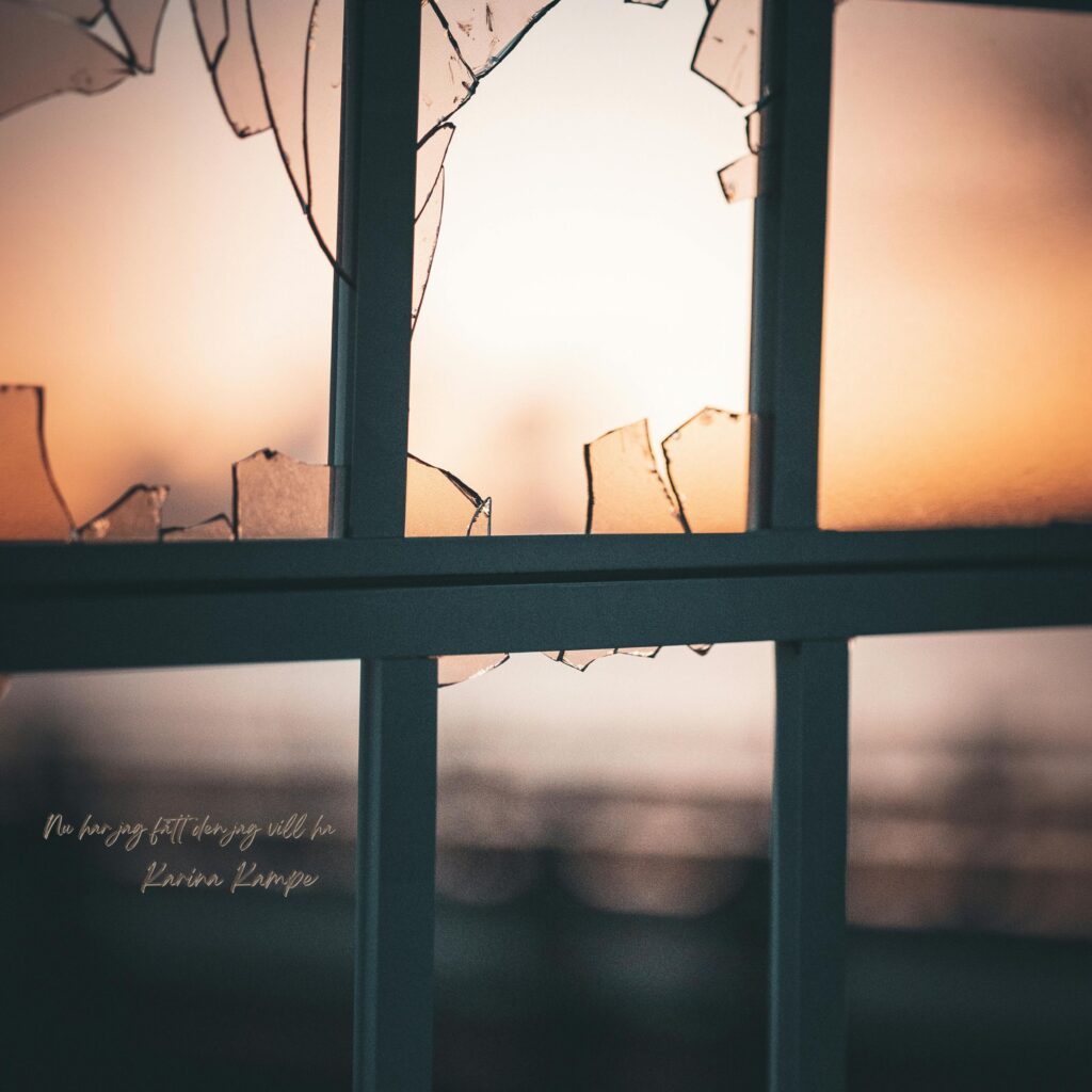 Cover Art for single "nu har jag fått den jag vill ha" by Karina Kampe